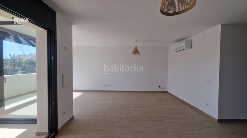 Foto 5bb8c9c3-0a97-4700-a522-79cc088577d0. Pis amb aparcament piscina a Muga - Gran Reserva - Badia Empuriabrava