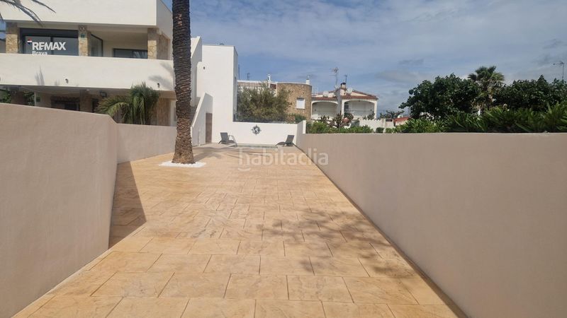 Foto df25f2bc-5570-4950-9704-515a8ca61416. Pis amb aparcament piscina a Muga - Gran Reserva - Badia Empuriabrava