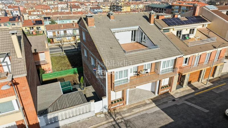 Foto 6e18f9db-2285-4618-a8ee-e646fdcb66da. Terreno residencial parcela edificable en venta con gran potencial residencial en Olot