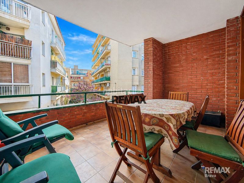 Foto 32556fd8-db12-4233-bd16-f6542dda7b9d. Edificio excelente oportunidad de inversión edificio con gran potencial en una ubicación estratégica en Roses