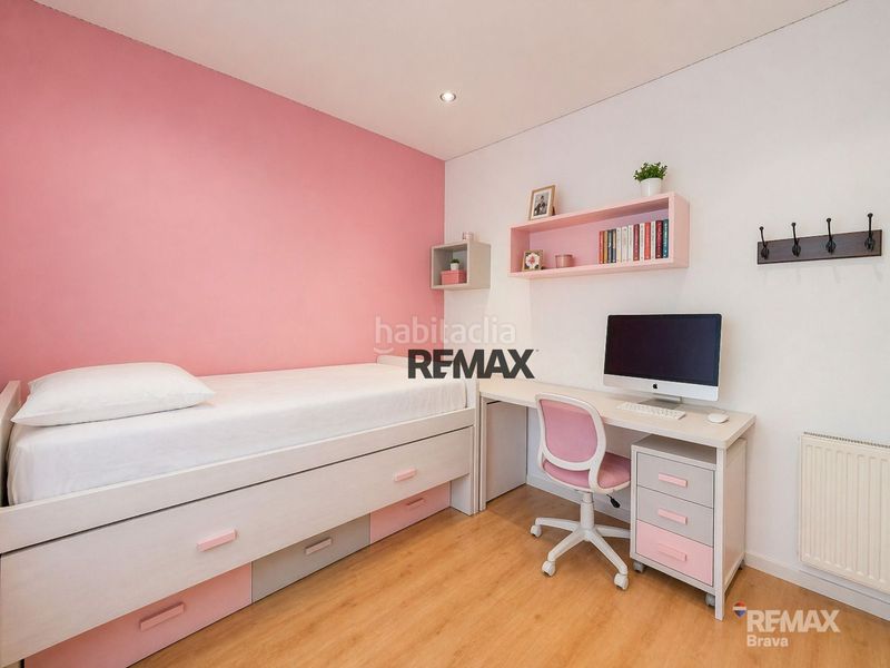 Foto 46371e73-d767-4426-9b02-01f0e8d13e49. Edificio excelente oportunidad de inversión edificio con gran potencial en una ubicación estratégica en Roses