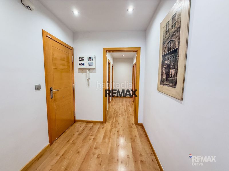 Foto be8f5802-17f3-469b-9d0a-40be96101f5f. Edificio excelente oportunidad de inversión edificio con gran potencial en una ubicación estratégica en Roses