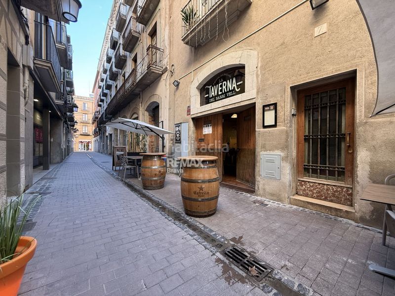 Foto 976a6378-ce47-4009-82ef-831d775b0d34. Umzug geschäftsraum in Centre Figueres