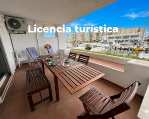 Appartement  Del port joan. Exclusivo apartamento con amarre privado, gran terraza y licenci