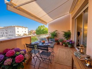 Ático  Calle alberes/port mistral. Exclusivo ático con solárium en empuriabrava, luminosidad, confo