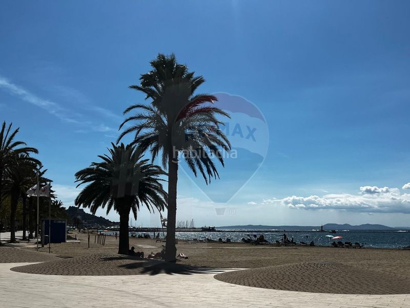 Foto a5b62850-8277-4d97-9f56-dbf836f01cbe. Pis amb calefacció aparcament piscina a Centre Roses