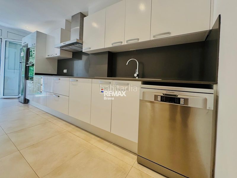 Foto 7a6bf3fe-dae4-49fa-a826-38e49a0716db. Apartament amb aparcament a Begur Begur