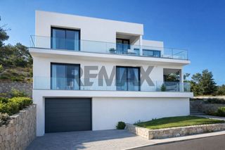 Chalet  Calle cl pere serrabella. Exclusiva villa contemporánea en construcción con vistas al mar