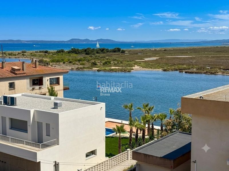 Foto 0c0c33e6-75b4-4d5f-b5a6-2fd7259ea7e7. Apartament amb calefacció aparcament piscina a Santa Margarida Roses