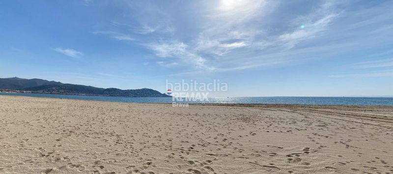 Foto fbd8fb9f-0d73-4618-a1a4-c5ae3f660738. Apartament amb calefacció aparcament piscina a Santa Margarida Roses