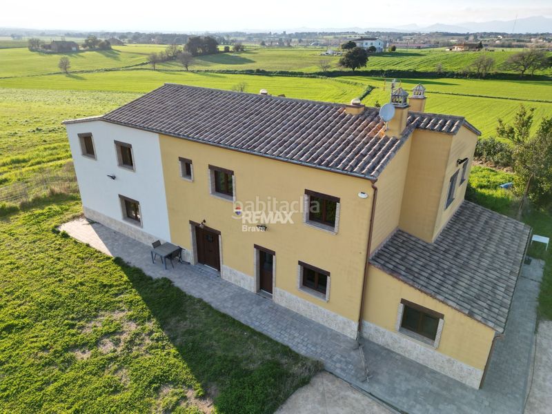 Foto 6e75a653-a790-437d-a17d-0fb0e82e44c9. Xalet amb calefacció aparcament a Cassà de la Selva