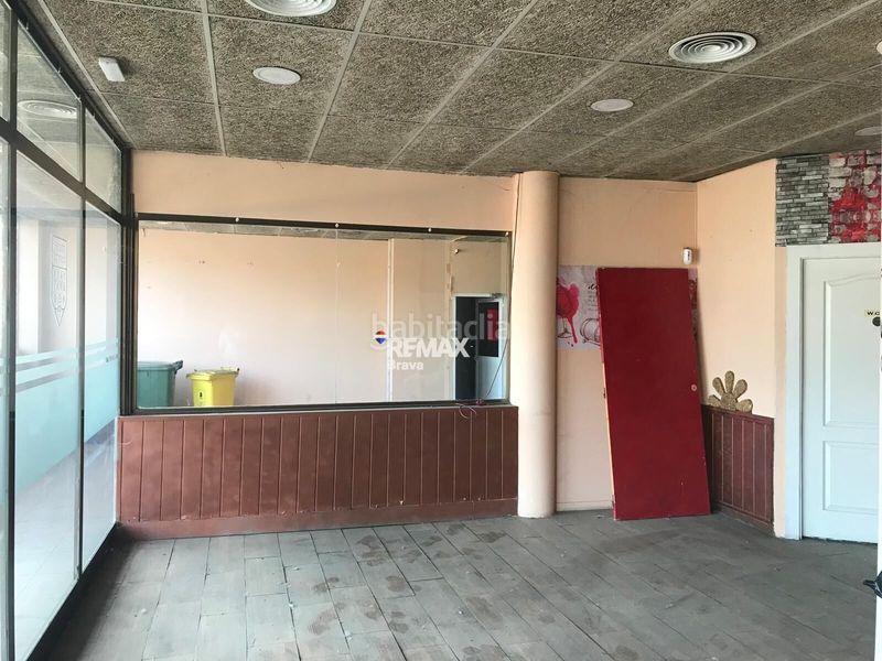 Foto f6abcd49-f407-4a89-b275-39d5af025d0e. Local comercial a Bordils