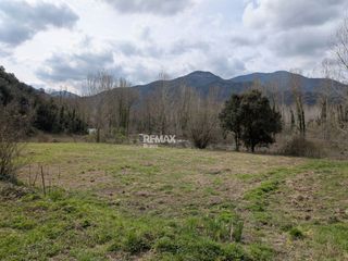 Rural plot  Calle can neret, carrer vella d amer. Sant julià del llor i bonmatí  finca rústica de 3,8 ha con masía