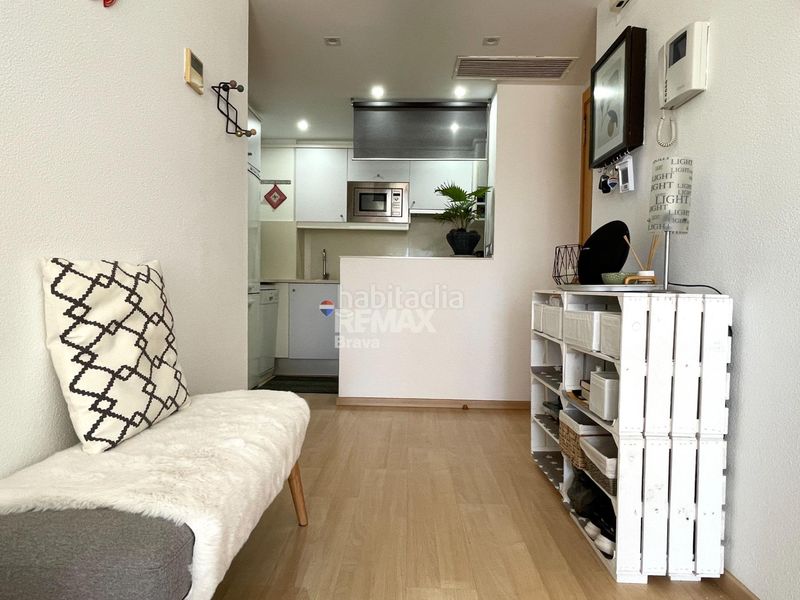 Foto 1cd52d01-228b-4fea-817d-3a69664d2174. Apartament amb calefacció aparcament piscina a Santa Margarida Roses