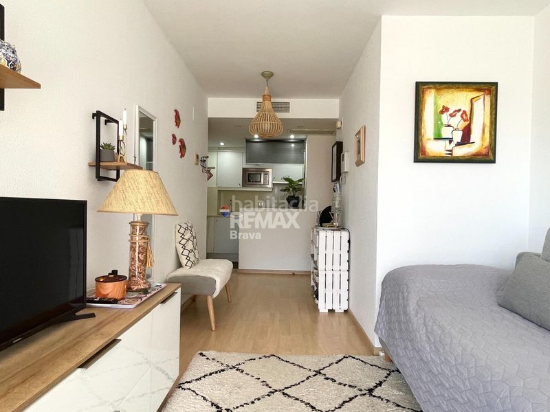 Foto 4c0d6311-93f3-4e70-af77-7559bf386cd2. Apartament amb calefacció aparcament piscina a Santa Margarida Roses