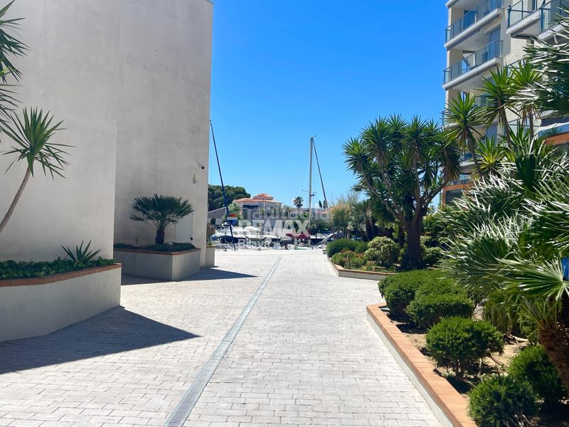 Foto 612ea4ba-14d9-4884-acbd-0dd9b81dbd98. Apartament amb calefacció aparcament piscina a Santa Margarida Roses