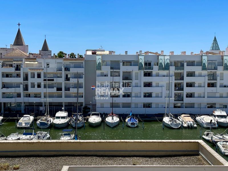 Foto 822bdc5b-624b-42fd-b897-e10383e19992. Apartament amb calefacció aparcament piscina a Santa Margarida Roses