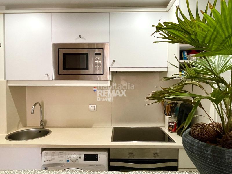 Foto 98a165f5-d445-4a16-84e6-c2300f49f903. Apartament amb calefacció aparcament piscina a Santa Margarida Roses
