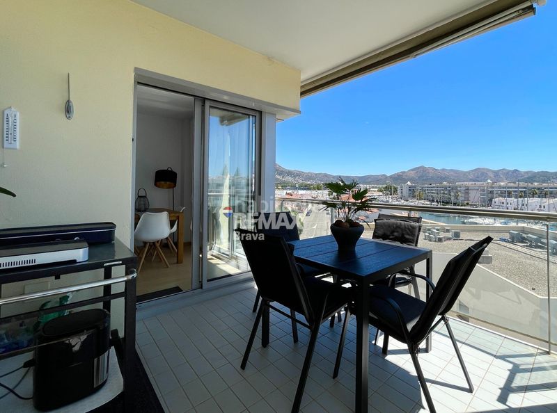 Foto b977d3d0-3964-4a4b-885b-e6ff4b80f51d. Apartament amb calefacció aparcament piscina a Santa Margarida Roses