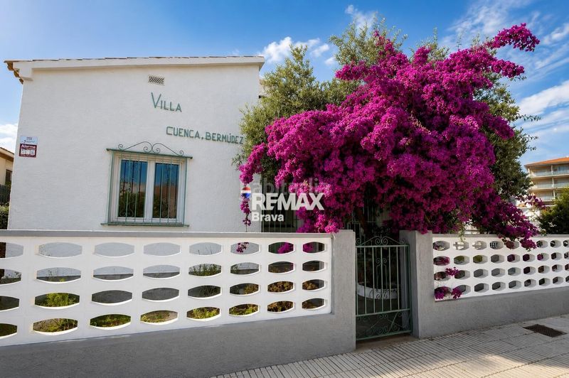 Foto b9cbe46c-76a4-4c32-9ca5-0672ce6f4dbe. Xalet a Santa Margarida Roses
