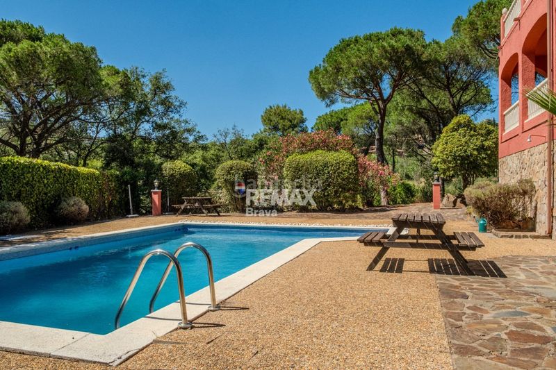 Foto f5d2b7a2-cf04-444f-b2a5-83210cb5fb0e. Xalet amb aparcament piscina a Mas Pere-Río de Oro Calonge
