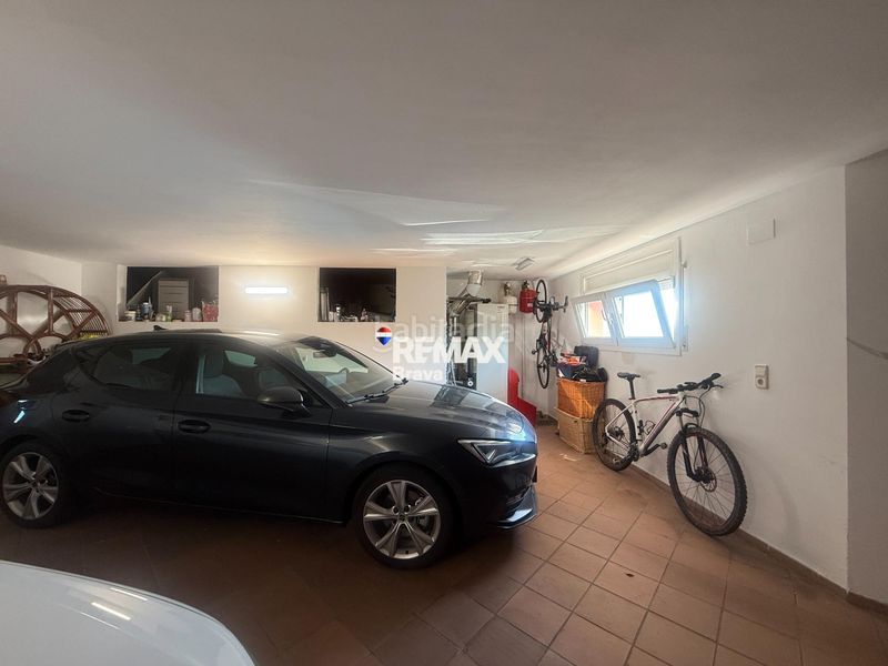 Foto 2540810a-def4-47a8-8249-53dedec8e660. Chalet en carrer belgica-ur.can isac 155 palau saverdera exclusiva vivienda unifamiliar con piscina, amplias terrazas y vistas panorámicas a la bahía de roses en Palau-saverdera