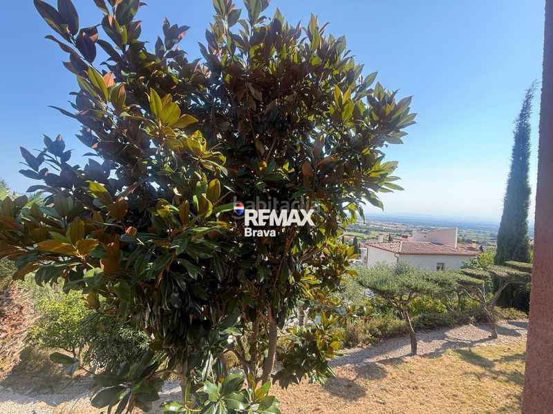 Foto 2a634115-54a8-4925-b748-512de73826f1. Chalet en carrer belgica-ur.can isac 155 palau saverdera exclusiva vivienda unifamiliar con piscina, amplias terrazas y vistas panorámicas a la bahía de roses en Palau-saverdera