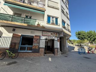 Local Comercial  Calle de granada. Roses centro  bar restaurante en pleno centro, a 200 metros del