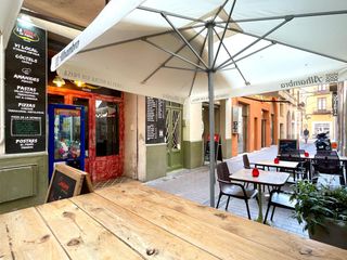Transfer Business premise in Carrer de tints 10. Figueres, centro traspaso de restaurante temático único  listo p