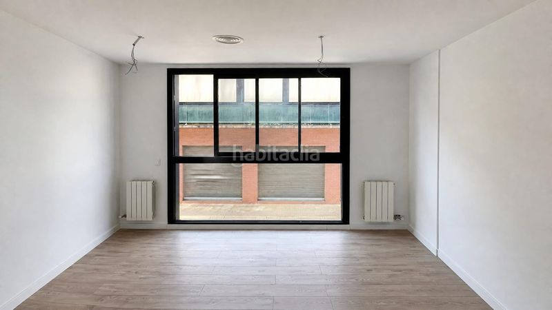 Foto b9d7ce2b-35b4-415e-ad04-87f5365d6bf7. Casa adossada amb aparcament a Hostalric