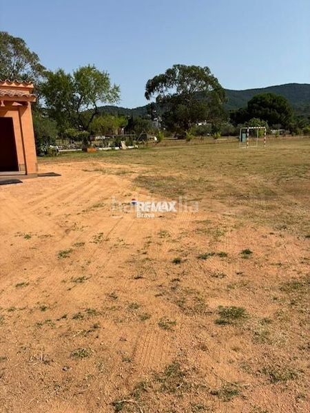 Foto 1895ee55-e74a-49bd-86b0-4983113f5db7. Finca rústica a Mas Pere-Río de Oro Calonge