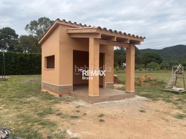 Foto 873683cc-c2de-4759-ab02-0a27bd8f4b94. Finca rústica a Mas Pere-Río de Oro Calonge