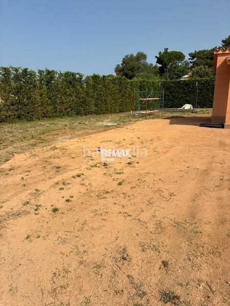 Foto f3b1ffe9-b6d4-4252-8d3b-2f71a62fda67. Finca rústica a Mas Pere-Río de Oro Calonge