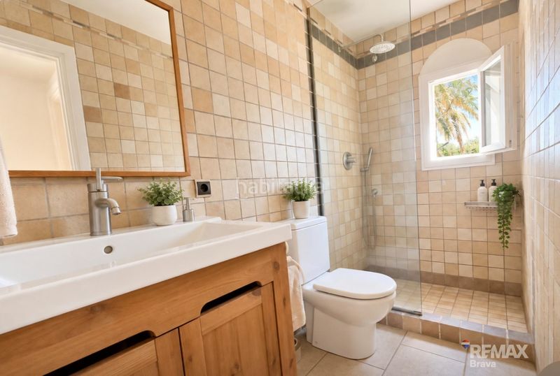 Foto b8d38ba7-0023-4467-bfa2-b4031b9bd0de. Apartamento vilacolum apartamento en planta baja con patio privado en Torroella de Fluvià