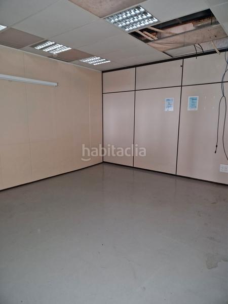 Foto 1a1d7aa7-c10d-4eb3-b149-66012318f86c. Affitto capannone industriale in Sant Andreu de la Barca