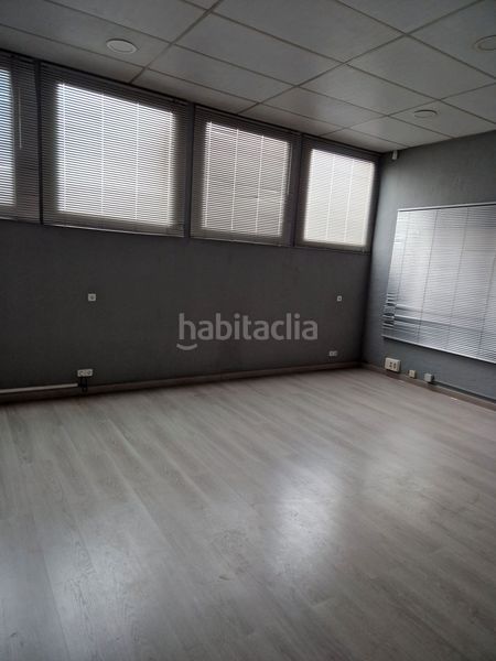 Foto bc734938-32d0-49fa-a746-14475bdbbccb. Miete fabrikhalle in Sant Andreu de la Barca