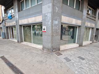 Locale commerciale in Carrer del Mur 1
