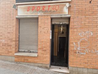 Local Comercial a Via de l'esport 40. Local en venta