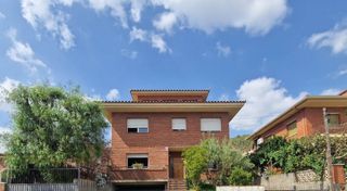 Casa a Sant Andreu de la Barca. Casa en venta