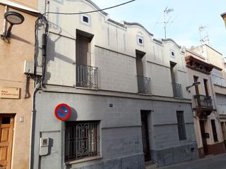 Terrain résidentiel à Carrer major 1. Suelo edificable en el centro