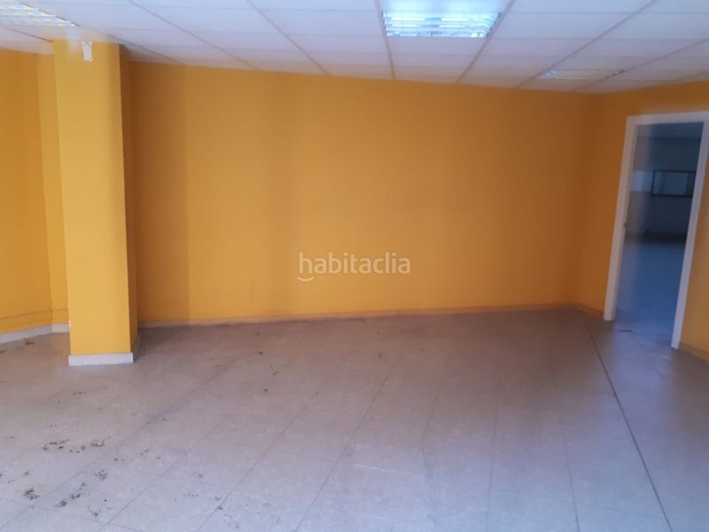 Foto 937dc542-e036-48d9-be31-aaa4a618546d. Local comercial en carrer del passeig 24 local grande en venta en Sant Andreu de la Barca