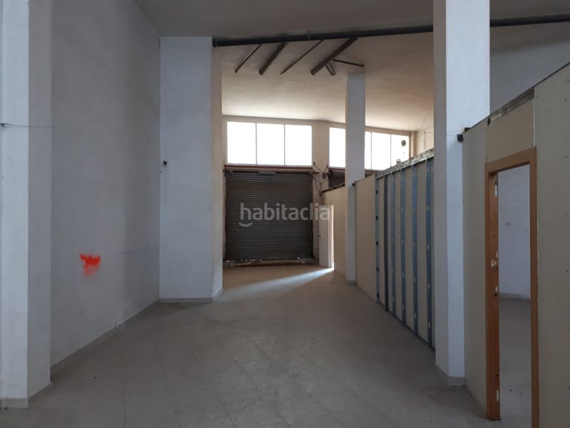 Foto f28929bc-ddf8-4bfd-ab34-2ca525de37cf. Local comercial en carrer del passeig 24 local grande en venta en Sant Andreu de la Barca
