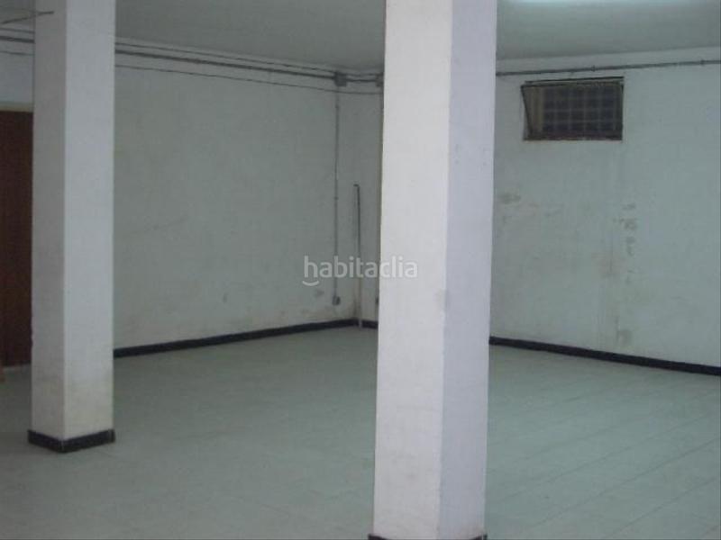 Foto bba824cf-b744-43c0-bbe0-75718cfce329. Locale commerciale in Sant Andreu de la Barca