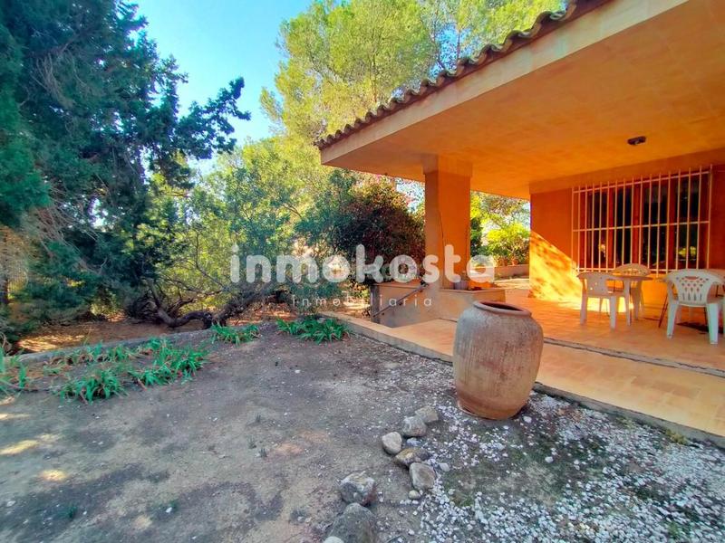 Foto 439fd85f-d0bd-46b0-92db-03d504bd1515. Casa amb aparcament piscina a Sierra Helada Benidorm