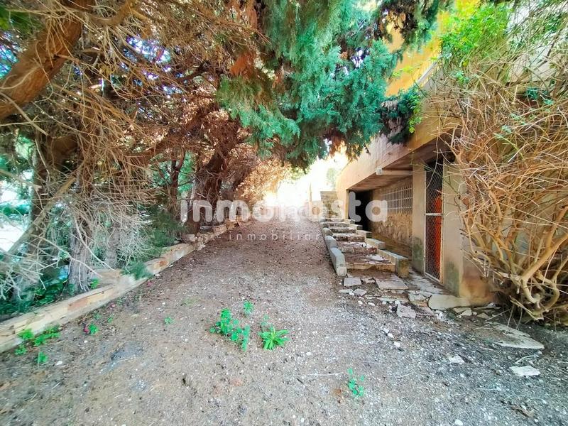 Foto 809da906-4204-40c8-9d50-6a413c51cc1d. Casa amb aparcament piscina a Sierra Helada Benidorm