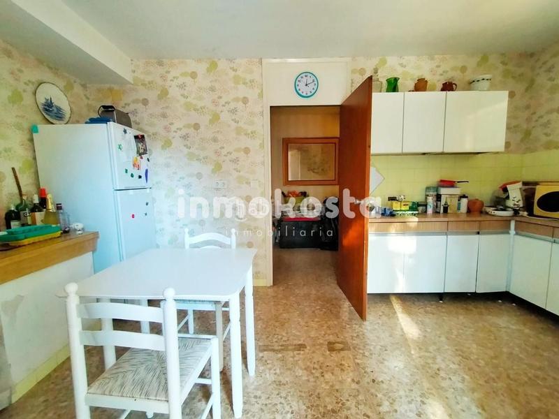 Foto 9baea6d9-21d8-43f3-bcc8-32a476ea5230. Casa amb aparcament piscina a Sierra Helada Benidorm