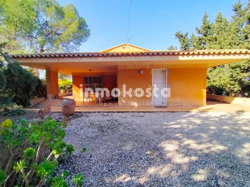 Foto cf0233db-5bf5-41a8-843e-004982eb8103. Casa amb aparcament piscina a Sierra Helada Benidorm