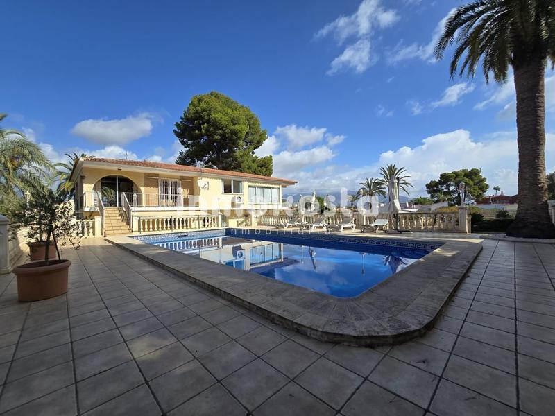 Foto f562409d-c3e8-46e0-88b8-320546462cd1. Casa villa independiente en albir en L´Albir Alfàs del Pi (l´)