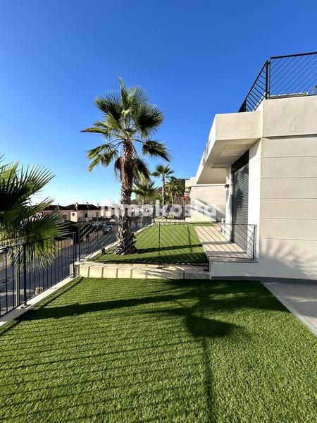 Foto d7f465c6-bd8b-4140-b354-71dc904e1b9d. Casa con parcheggio piscina in Polop