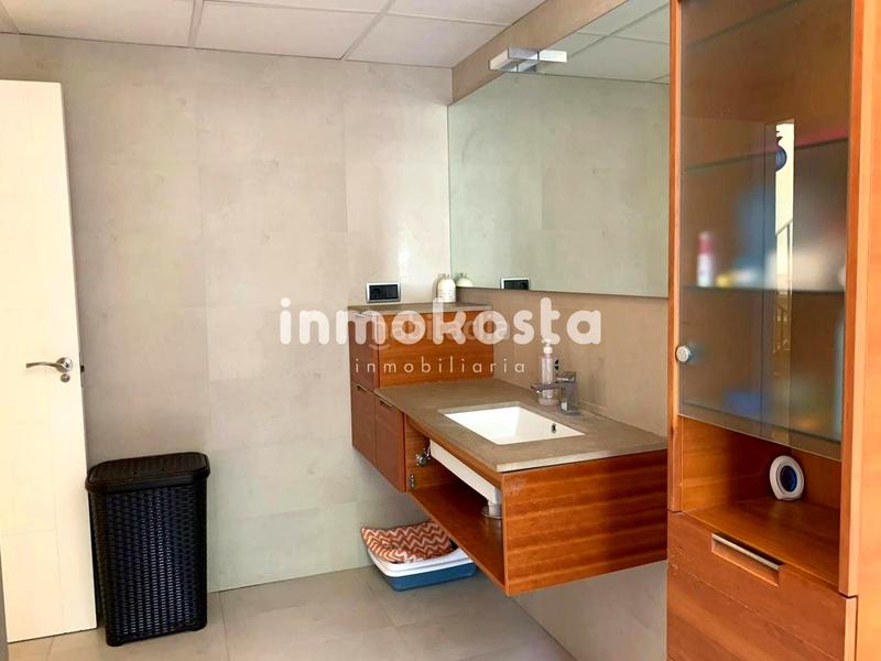 Foto 5abdd55c-cde1-42ee-a341-8972a2224cfe. Casa amb aparcament piscina a Escandinavia-Cautivador Alfàs del Pi (l´)